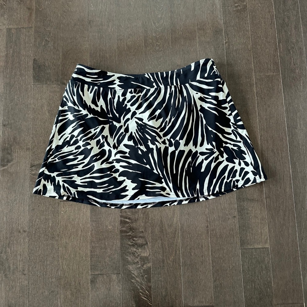 Lands' End Black and White Zebra Print Swim Skirt